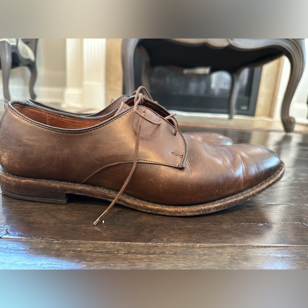 Men’s Allen Edmonds brown dress shoes size 11.5